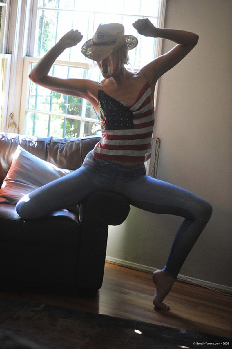 in 'Happy ending for wowgirls.com' via - 01 in 'Happy ending for wowgirls.com' via - 01