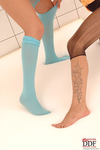 Chrystine And Sierra Foot Fighters - 03